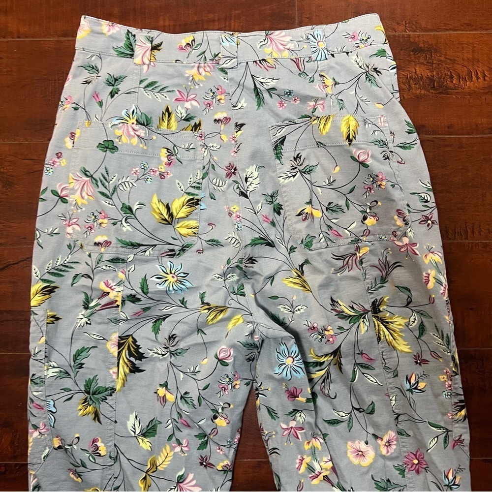 ANTHROPOLOGIE Victoria Floral Cargo Utility Pants High Rise Gray Blue Size 4 - Picture 8 of 14